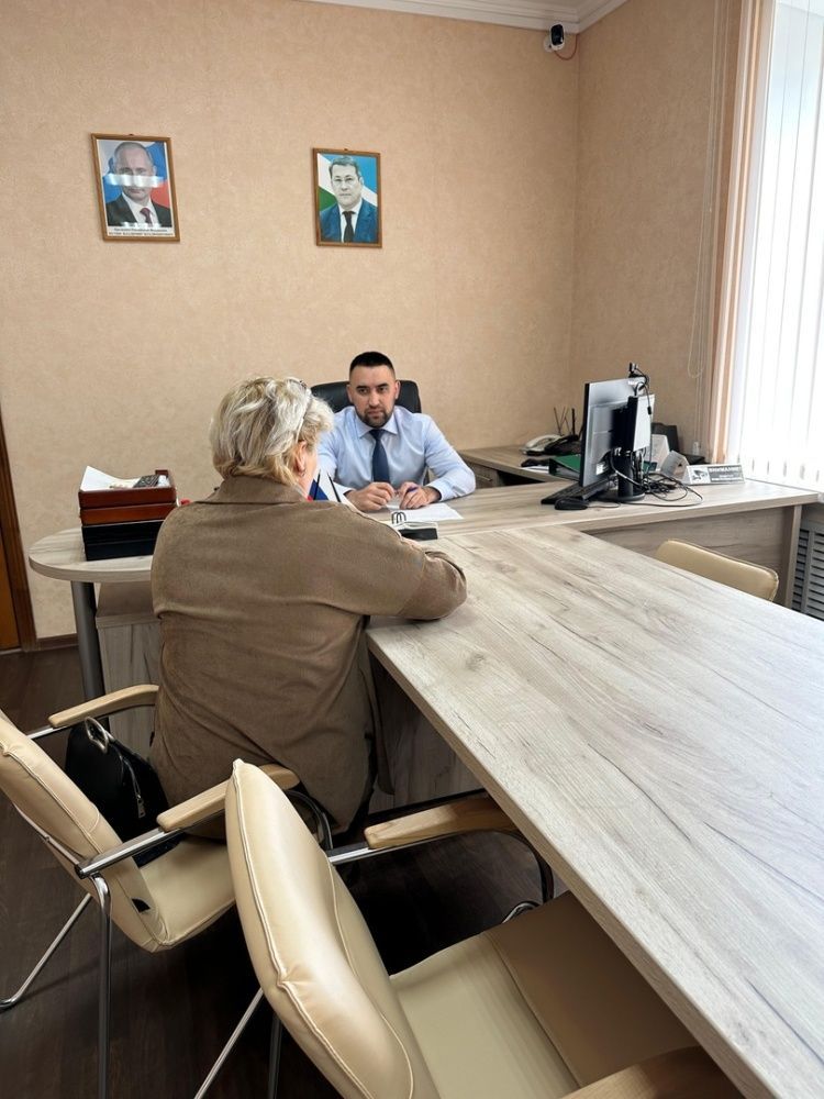 Главный врач нашей больницы Ильмир Кутлугужин провел прием граждан